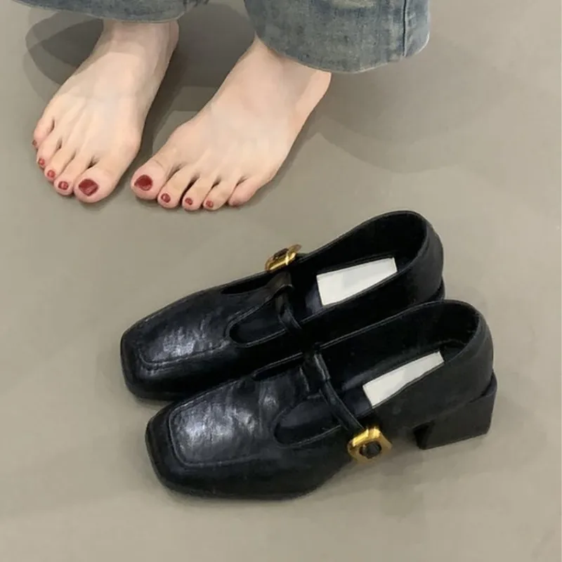 Women Square Toe T-Strap Mary  - Womens Heels recension och pris